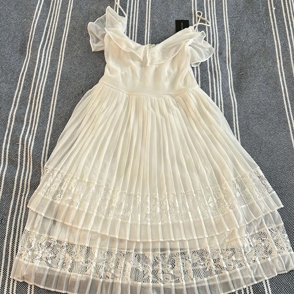 NWT Lace French Connection Ruffle Dress